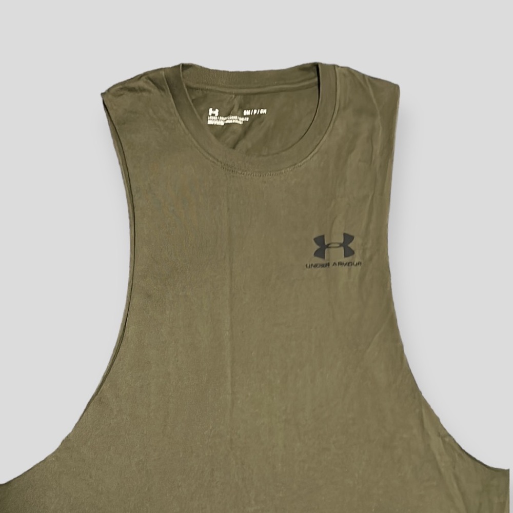 Under Armour Tank Top- Men - Picture 2 of 9